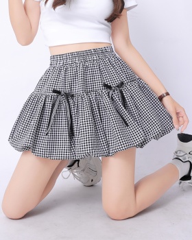 Thick and disorderly short skirt skirt for women