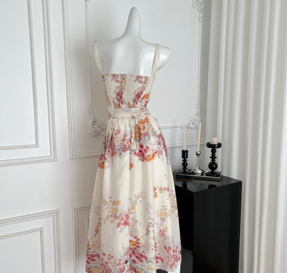 Sleeveless frenum long dress