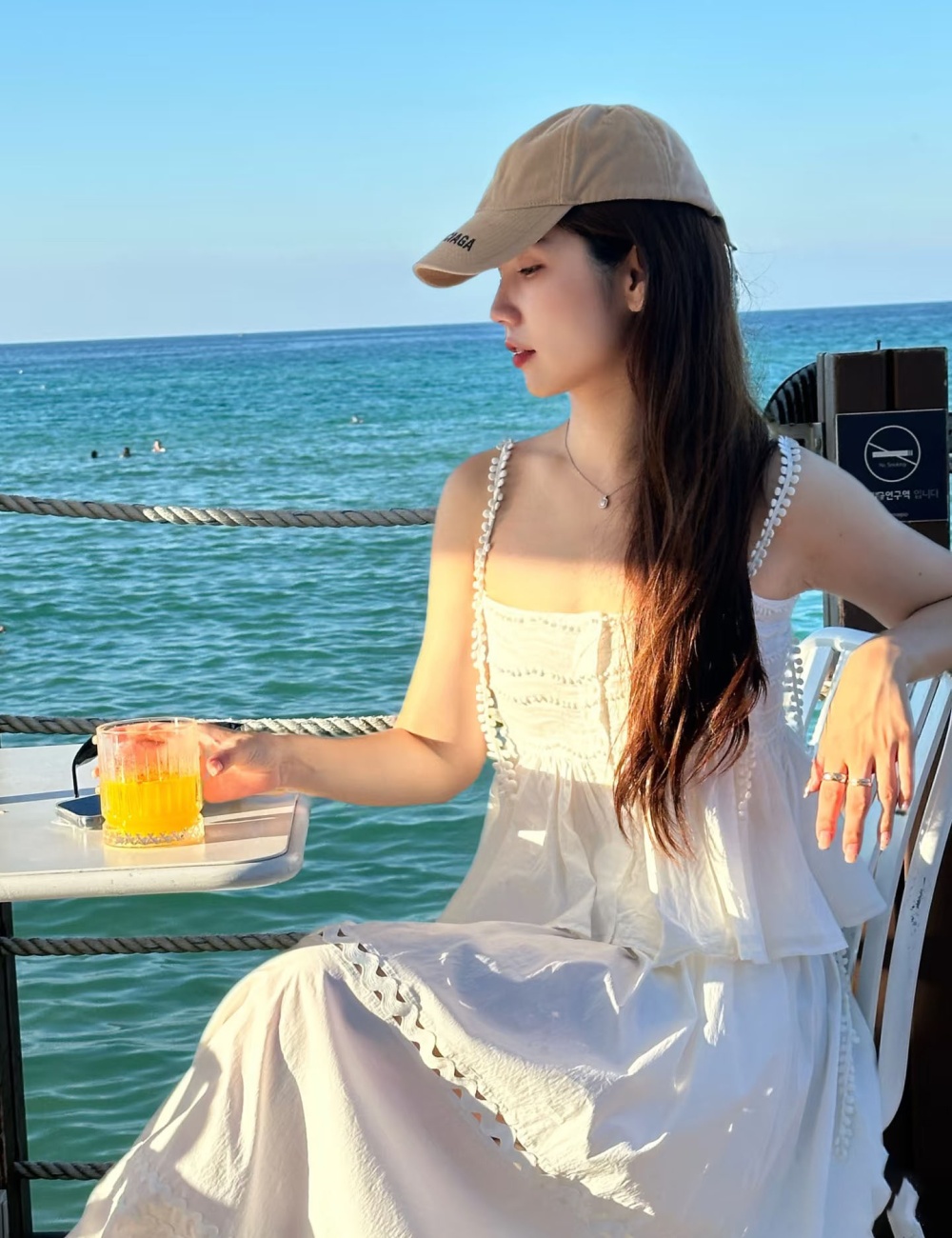 White skirt big skirt vest 2pcs set for women