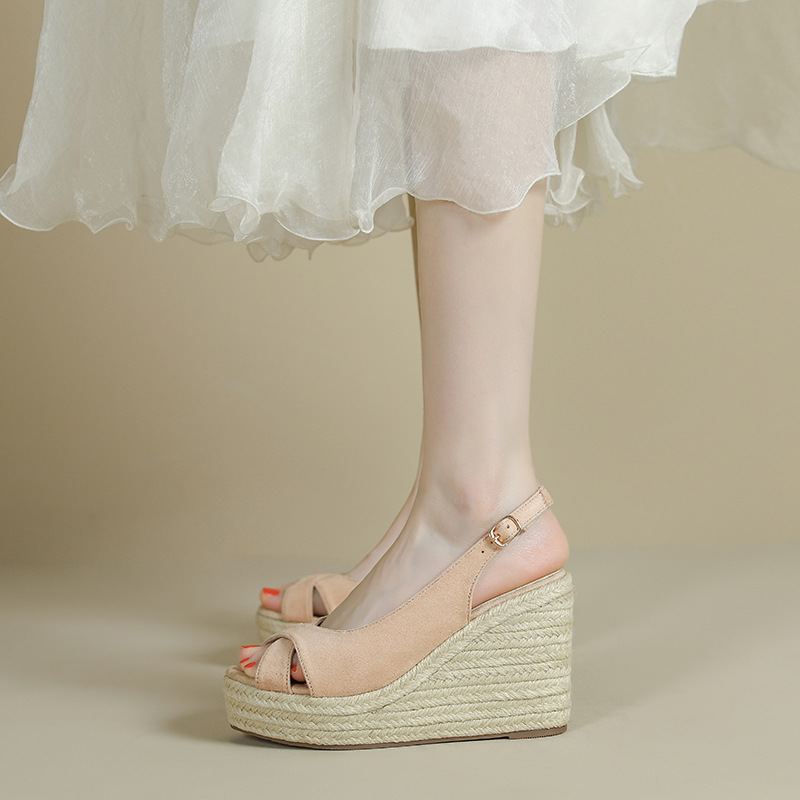 Hemp rope thick crust platform wears outside sandals
