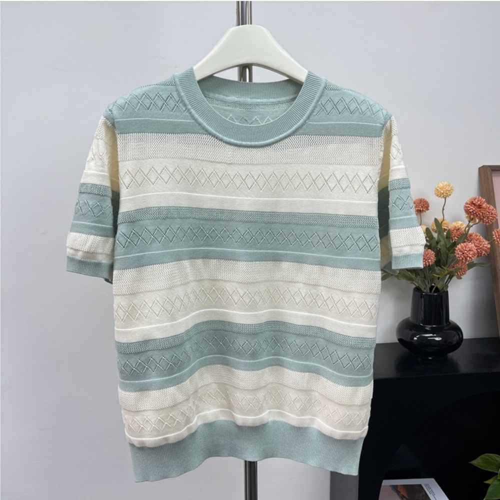 Show young tops Western style T-shirt for women