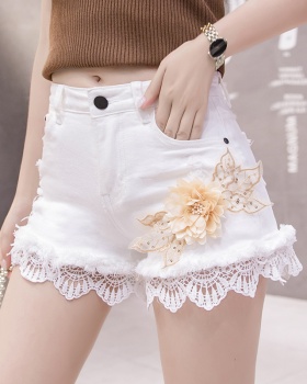 Flowers snow white all-match embroidered short jeans
