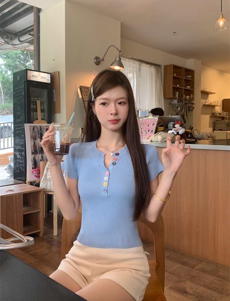 V-neck single-breasted tops short sleeve sweater