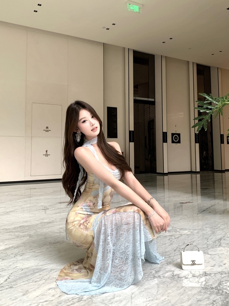 Lace commuting splice long lady gauze sling dress