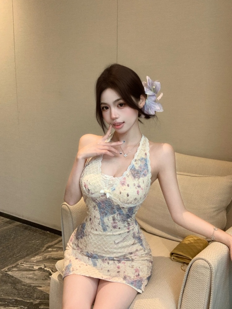 Spicegirl lace with chest pad short halter dress