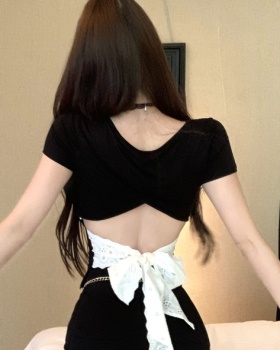 V-neck halter slim bandage with chest pad T-shirt