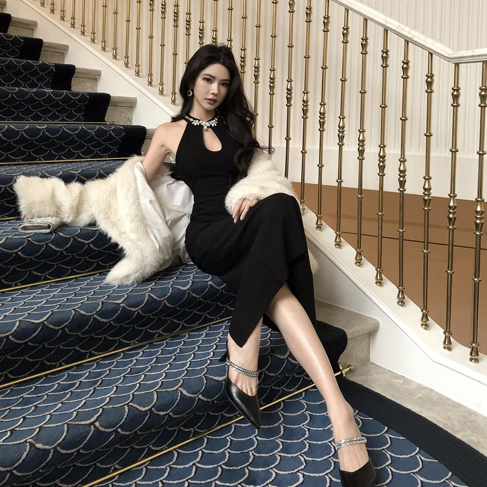 Halter light luxury diamond dress long slim formal dress
