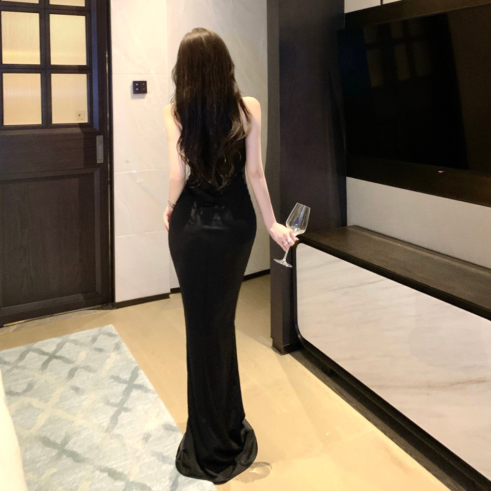 Metal decoration dress pinched waist evening dress
