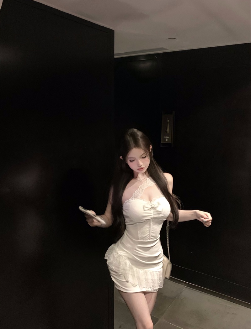 White lace sexy pinched waist halter dress for women