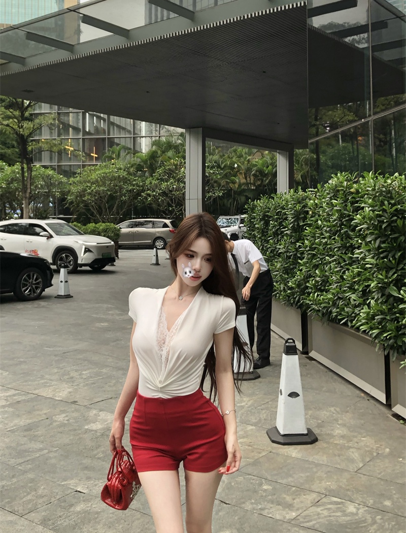 Spicegirl white tops lace V-neck T-shirt for women