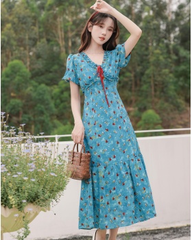 Summer blooming long dress V-neck floral dress for women