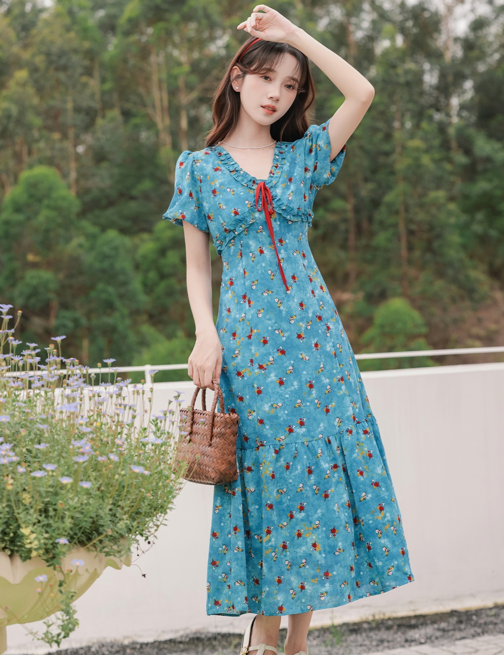 Summer blooming long dress V-neck floral dress for women