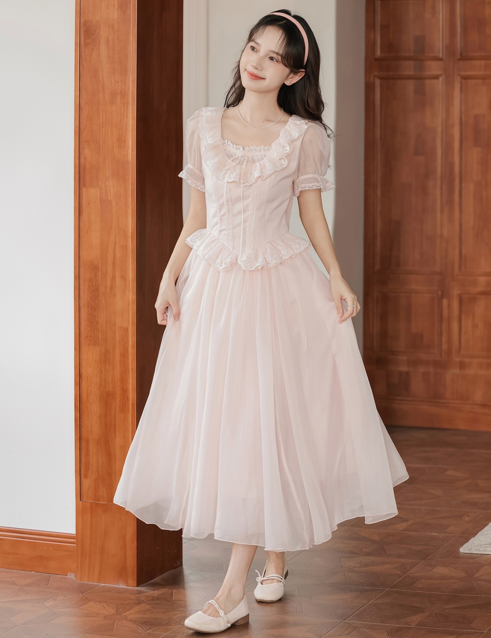 Puff sleeve lace long dress maiden France style dress