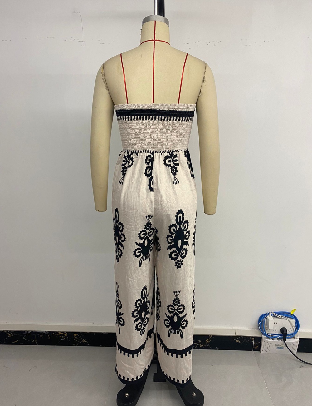 Wrapped chest vacation split printing wide leg jumpsuit