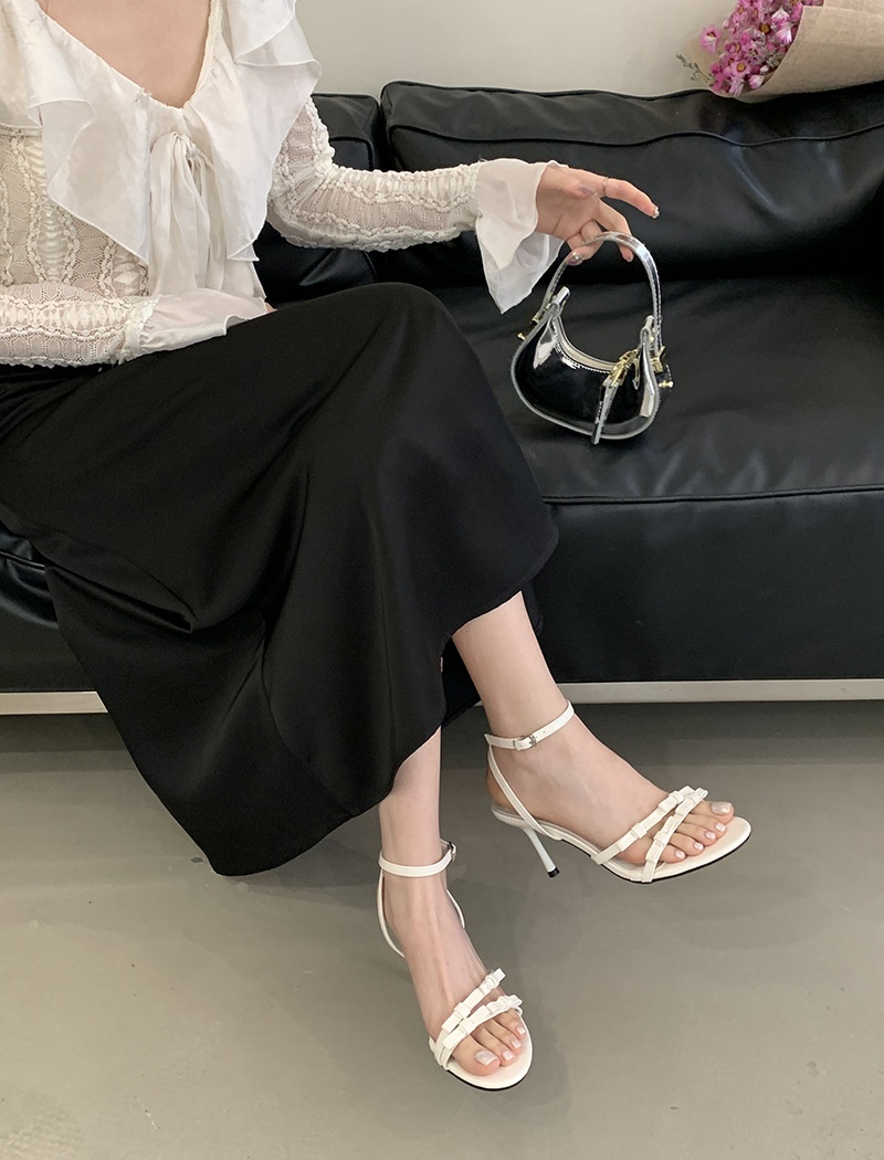 Fine-root high-heeled sweet sandals for women