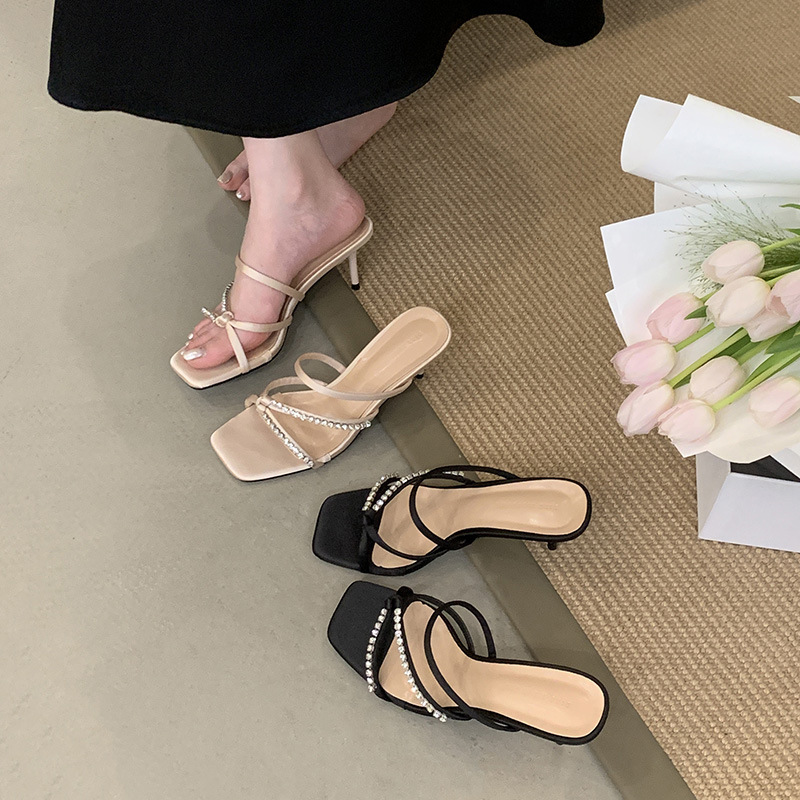 Summer wears outside fine-root slippers for women