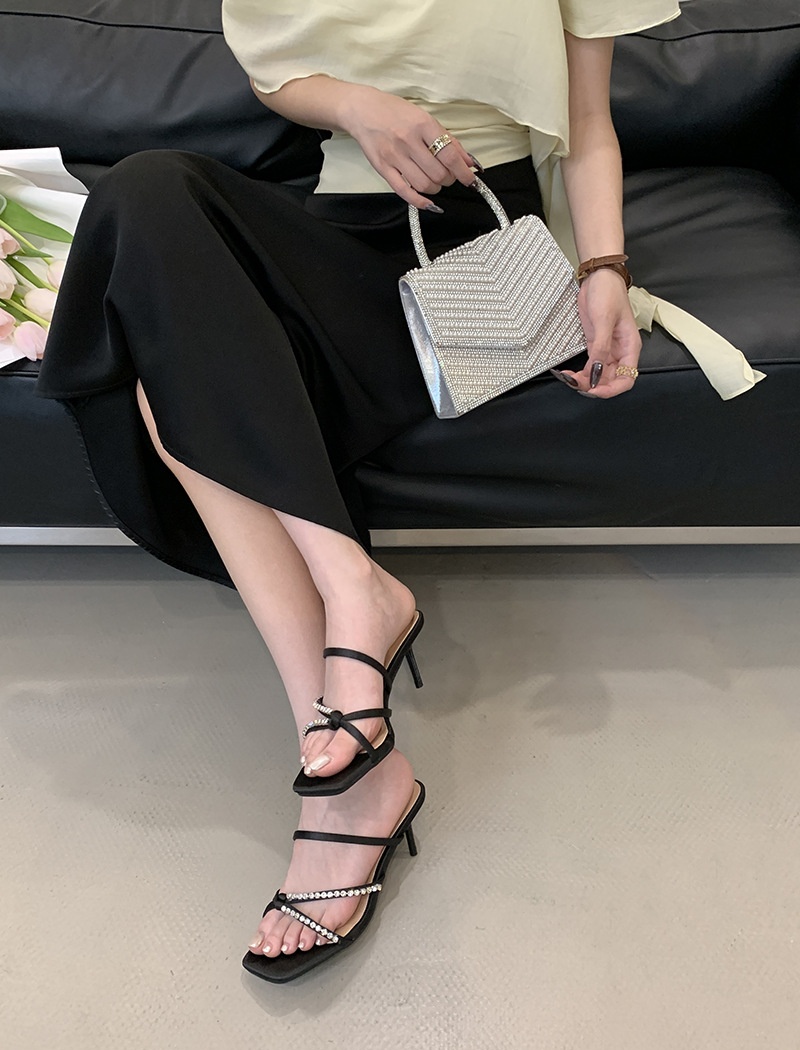 Summer wears outside fine-root slippers for women