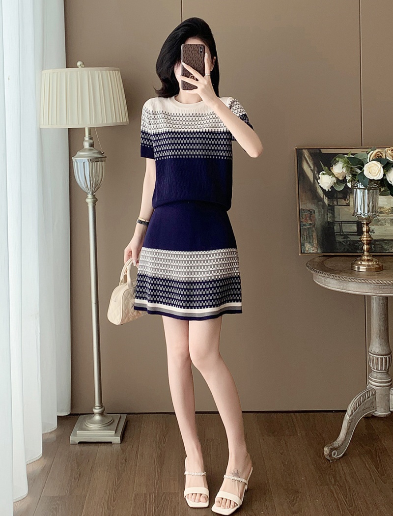 Knitted skirt chanelstyle tops 2pcs set for women