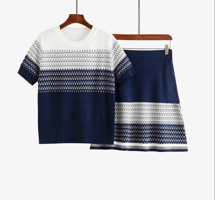 Knitted skirt chanelstyle tops 2pcs set for women