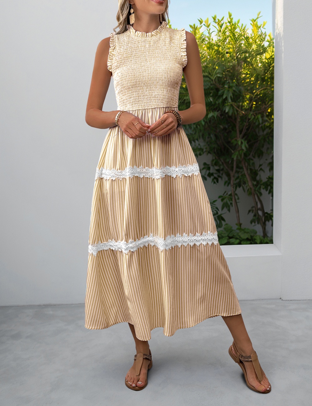 Casual sleeveless summer stripe wood ear sweet lace dress