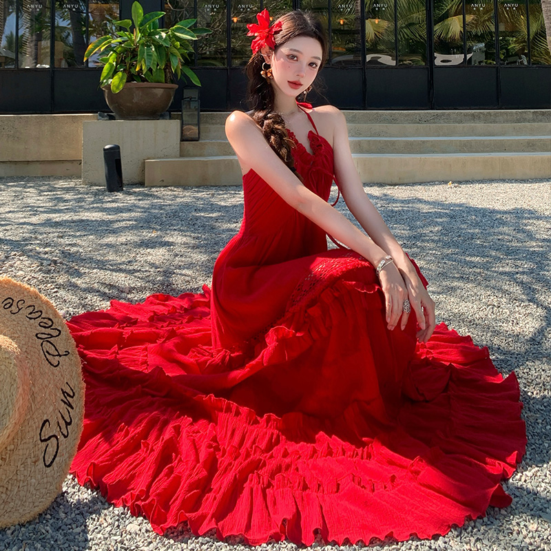 Many red small halter dress sling long dress