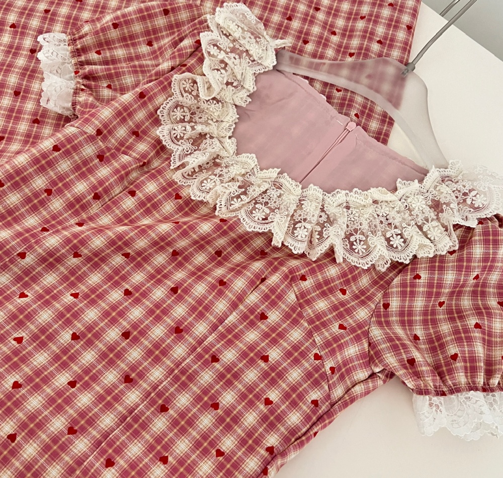 Heart red cell floral playful France style dress