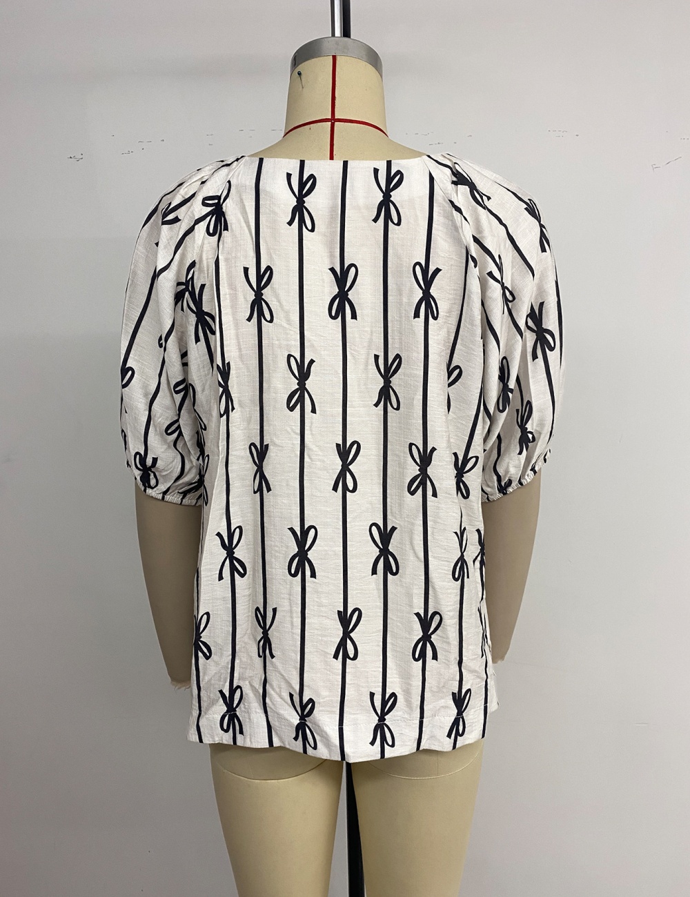 Bow sweet simple summer line square collar shirt for women