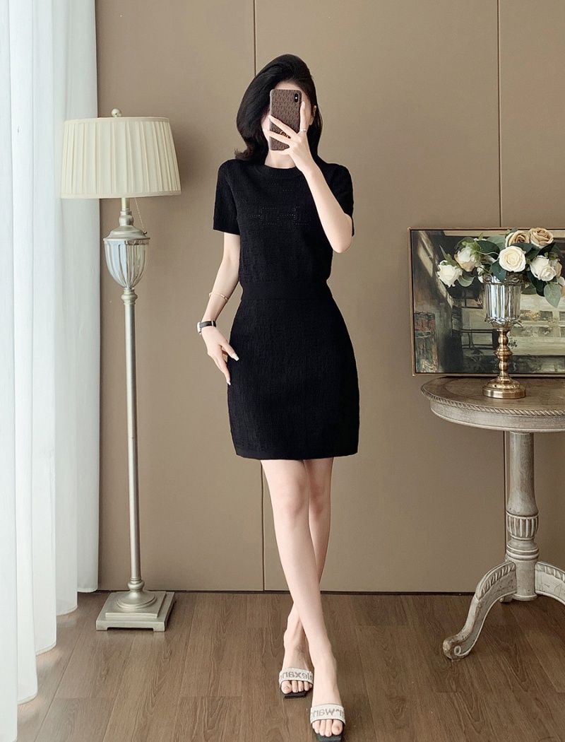 Chanelstyle Casual short sleeve hollow summer dress a set