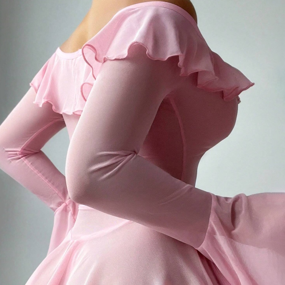 Flat shoulder enticement uniform European style underwear