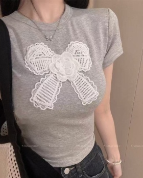 Cozy with chest pad summer bow short slim pure T-shirt