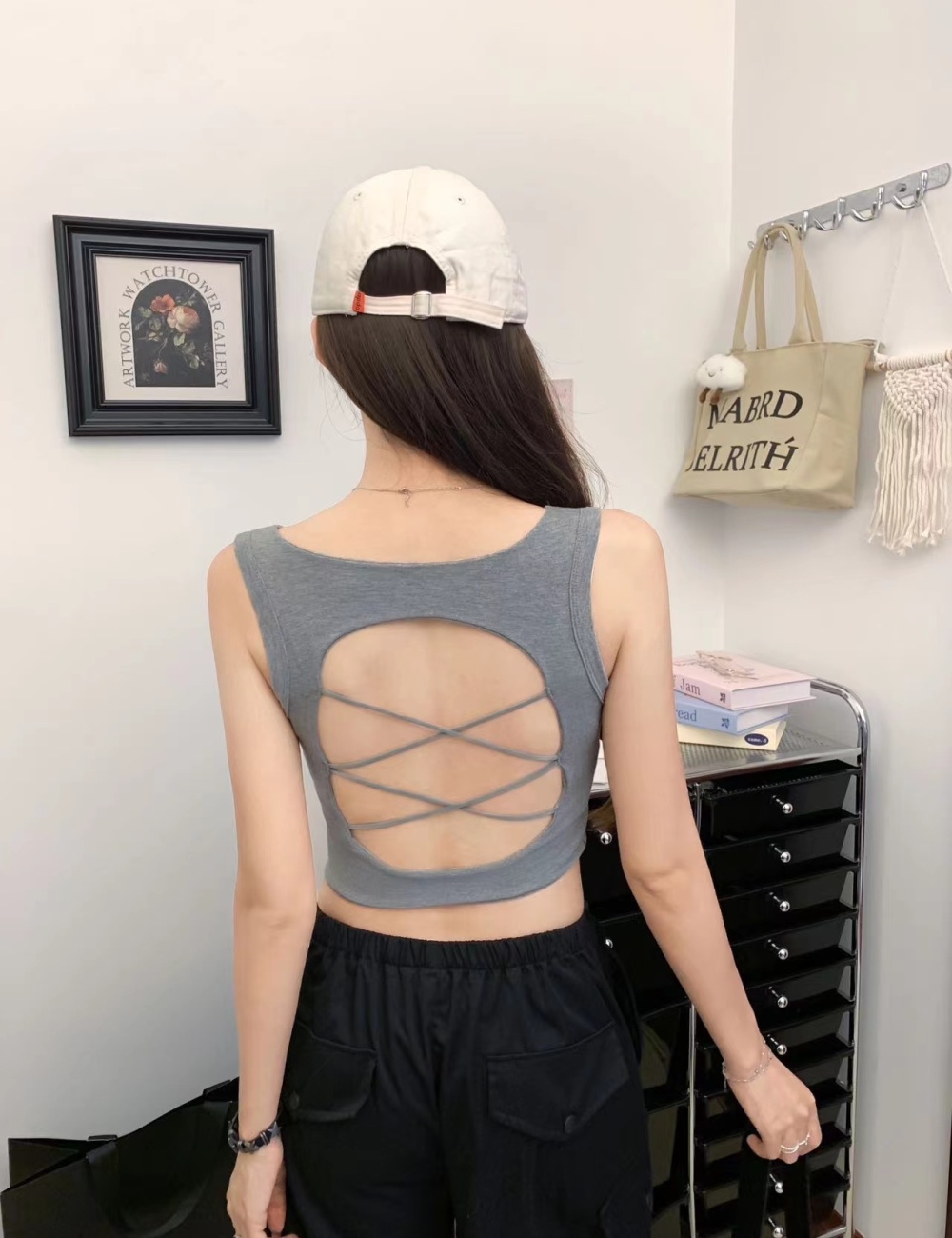 Beauty back with chest pad sexy halter tops for women
