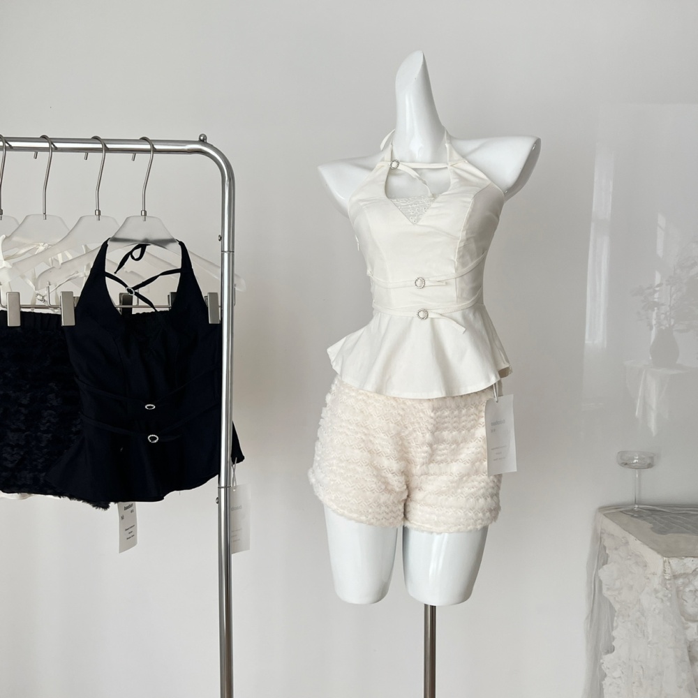 Sling shorts metal buckles tops a set for women