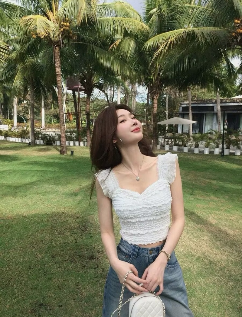 Short elasticity tops Casual small shirt