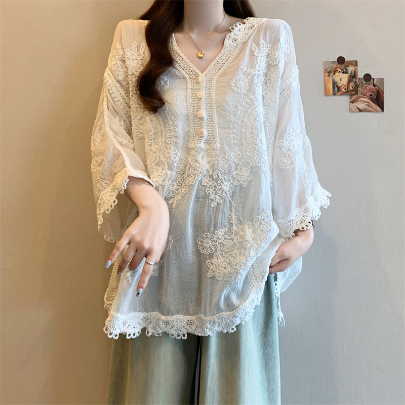 Summer fashion V-neck white shirt for women