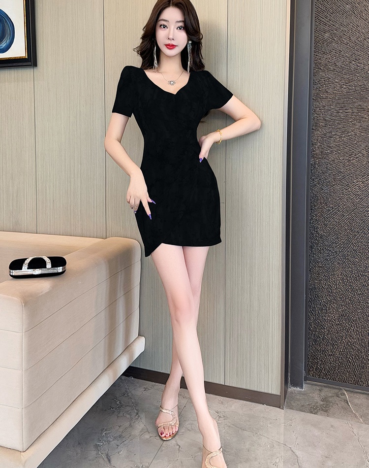 Low-cut sexy night show package hip gauze dress
