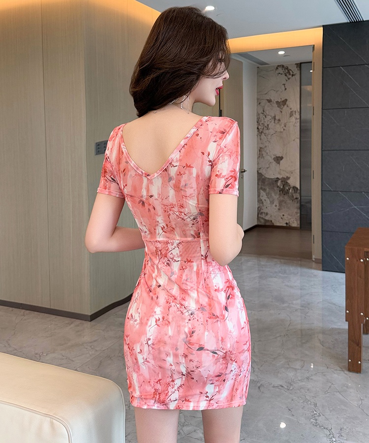 Low-cut sexy night show package hip gauze dress