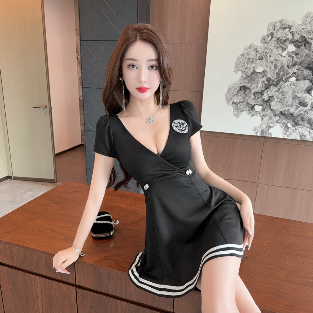 Bottoming low-cut short dress V-neck sexy Woolen dress
