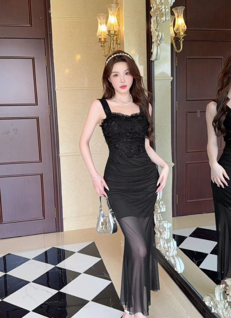 Sling sexy bottoming long lace dress