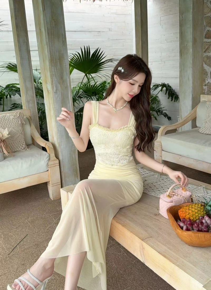 Sling sexy bottoming long lace dress