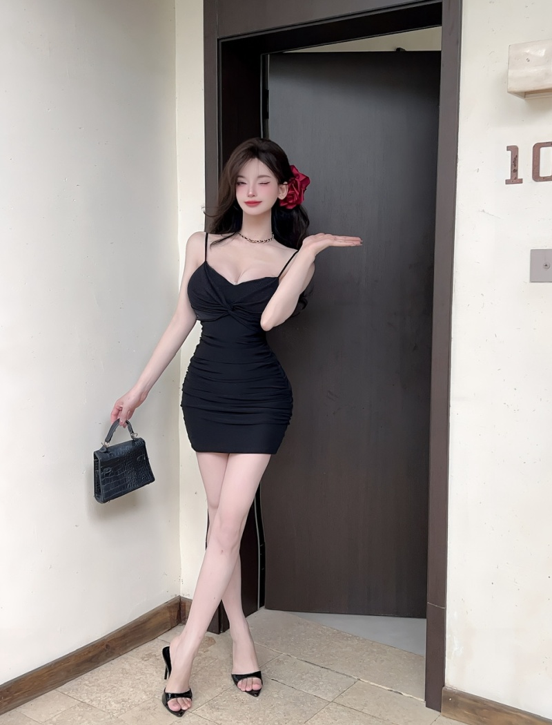 Short bottoming gauze sling sexy package hip dress
