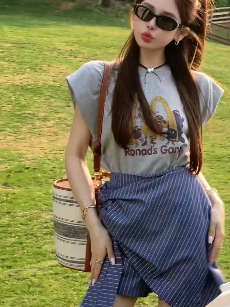 All-match fashion T-shirt boats sleeve summer skirt a set
