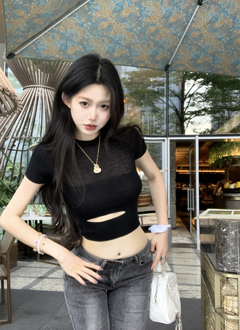Slim round neck spicegirl T-shirt short holes tops for women