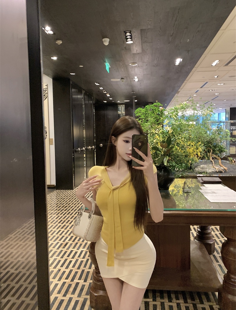 Summer Pseudo-two tops V-neck shawl for women