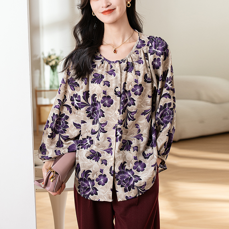 Art large yard round neck summer shirt for women