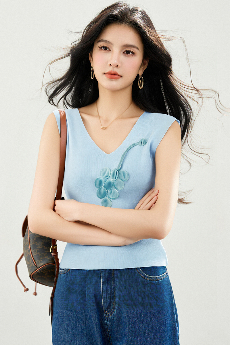 V-neck slim tops temperament summer T-shirt for women