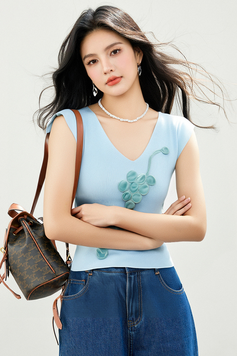 V-neck slim tops temperament summer T-shirt for women