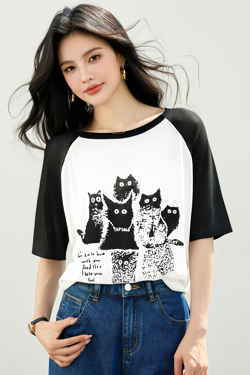 Cotton breathable kitty round neck loose T-shirt for women