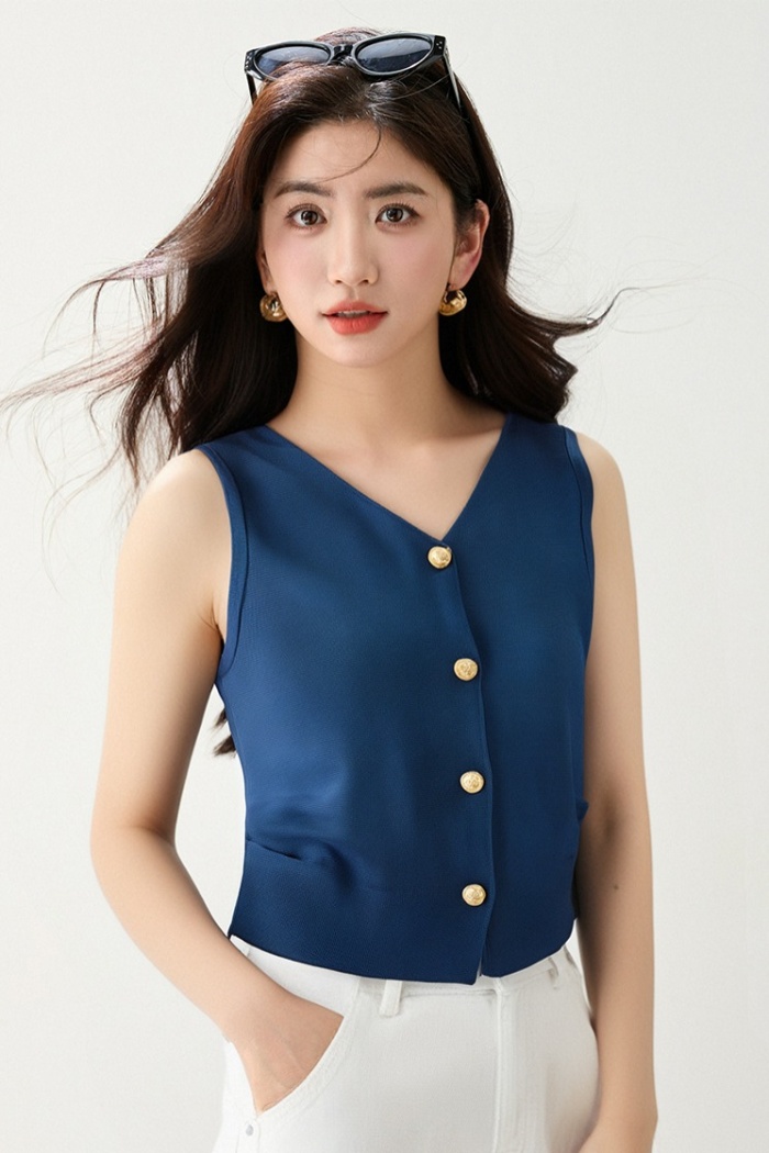 Knitted sleeveless vest single-breasted tops for women