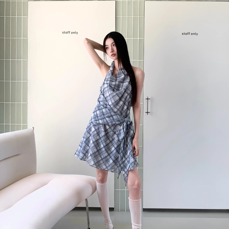 Elegant bandage short plaid dress