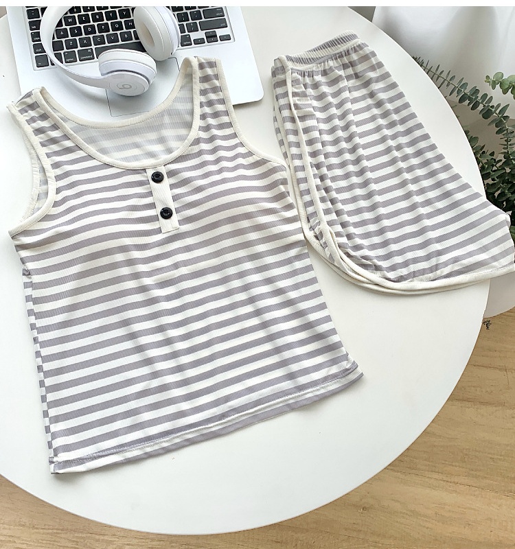Homewear wears outside shorts ice silk vest a set